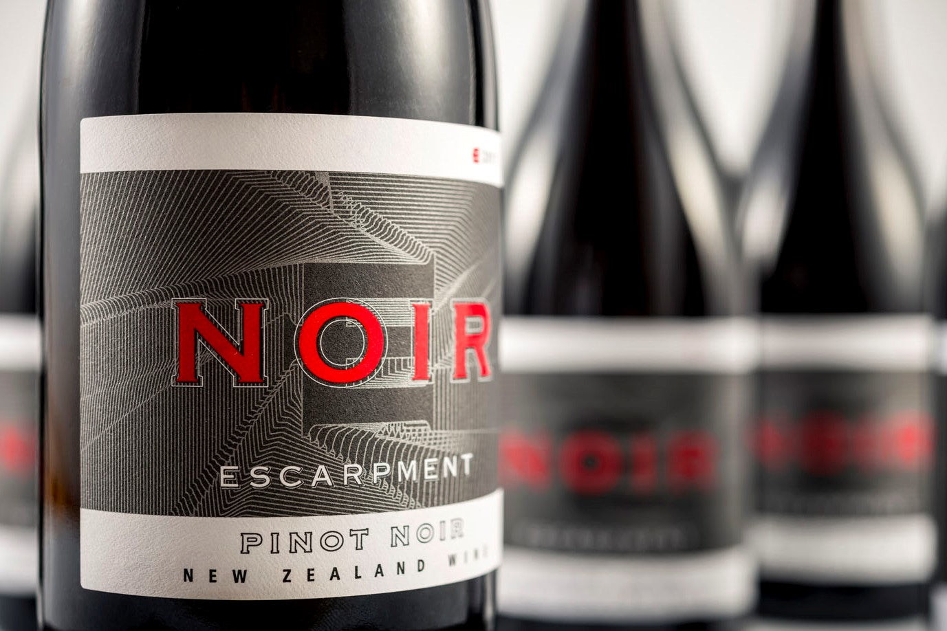 Close up of the Escarpment Artisan Noir